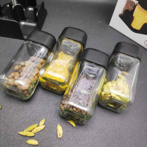Набор для специй на подставке Condiment Set / Набор из 4 баночек / Стекло и нержавеющая сталь